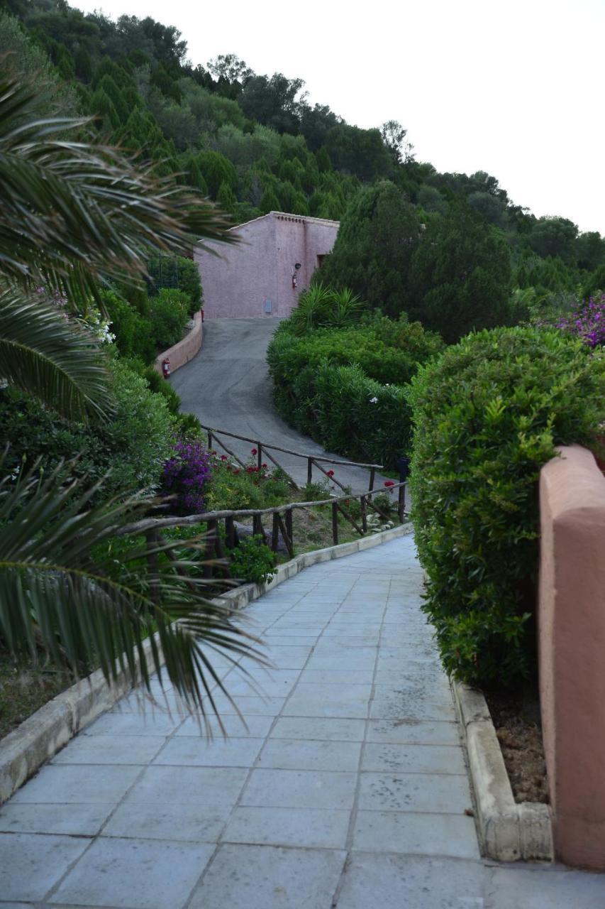Sosventos Village Hotel Teulada Exterior photo