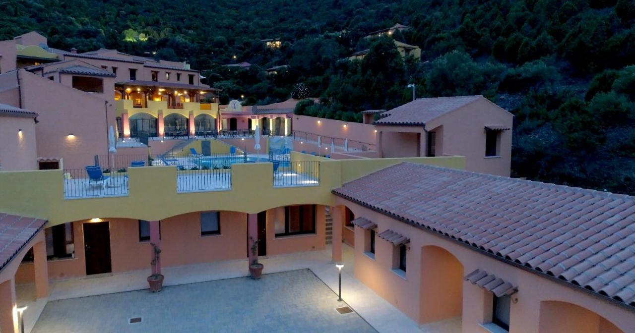 Sosventos Village Hotel Teulada Exterior photo