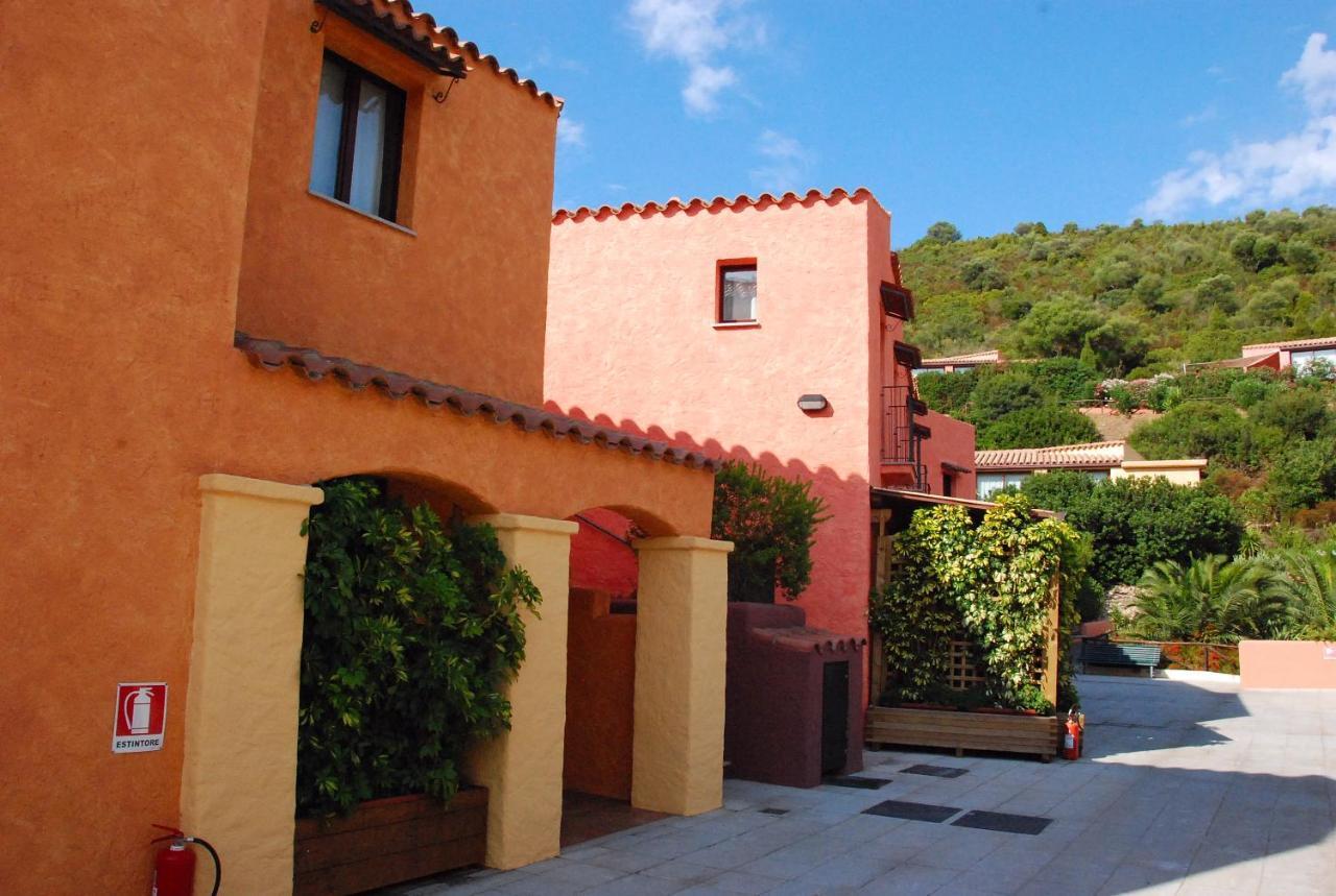 Sosventos Village Hotel Teulada Exterior photo
